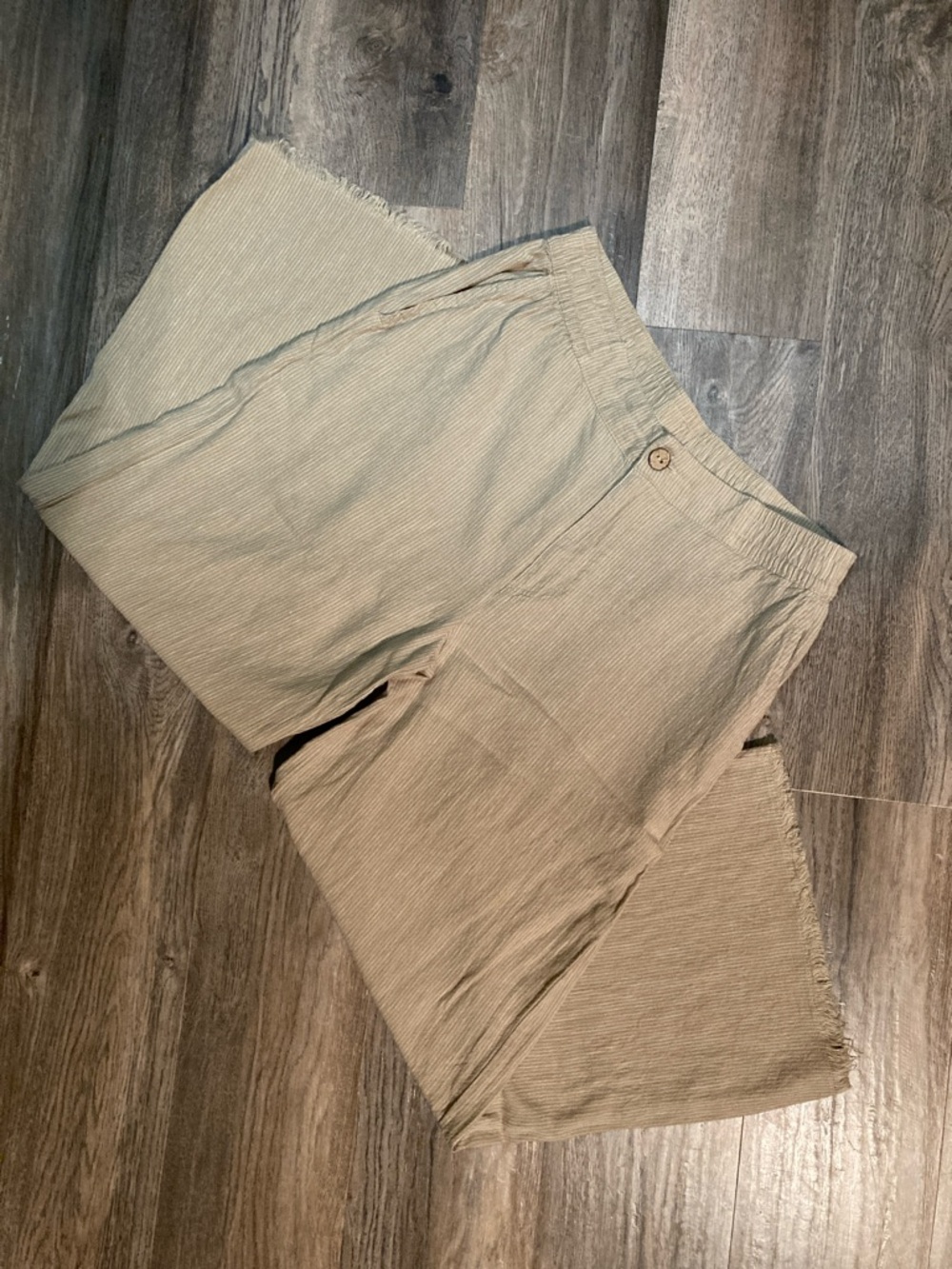 Carve Designs Blake Linen Blend Cropped Pinstriped Pants